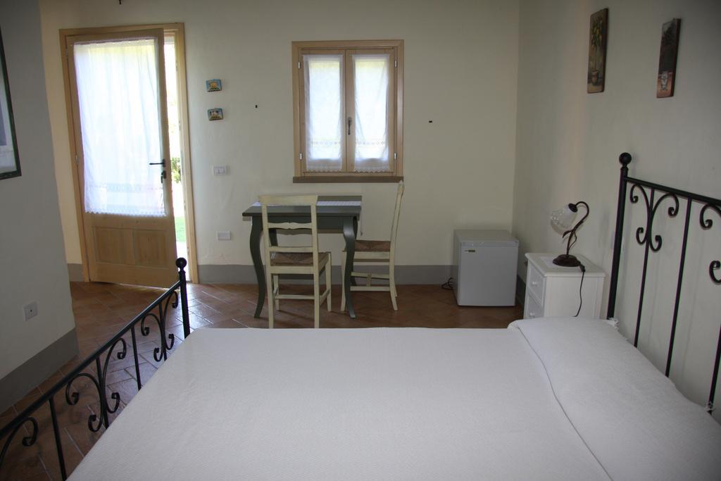 Agriturismo S'Arxola Villa เตวลาดา ภายนอก รูปภาพ